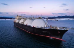 Unimot - tankowiec LNG