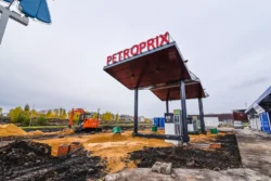 Stacja paliw Petroprix w budowie